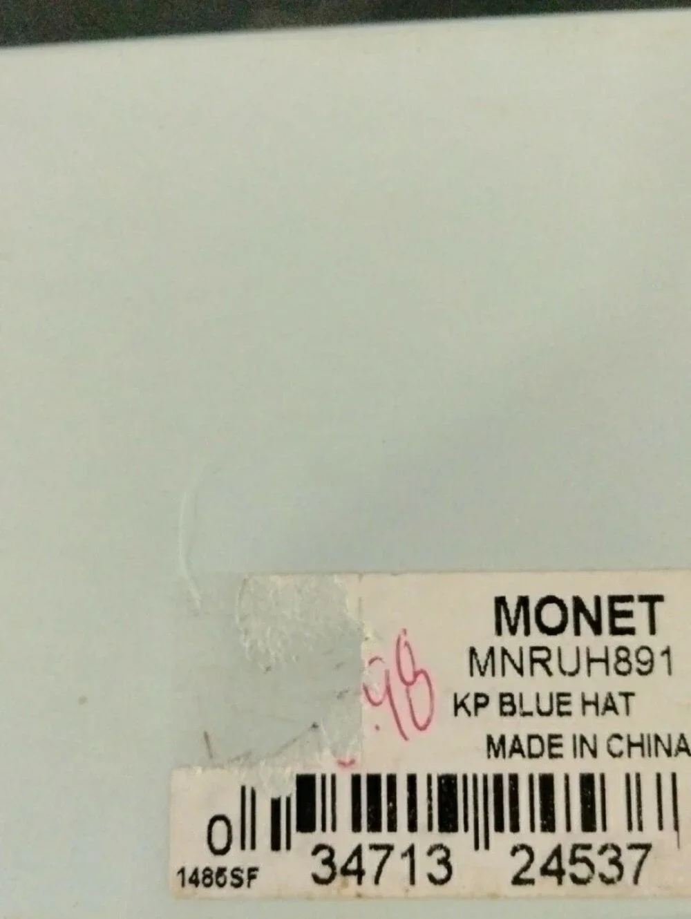 Monet box some item
